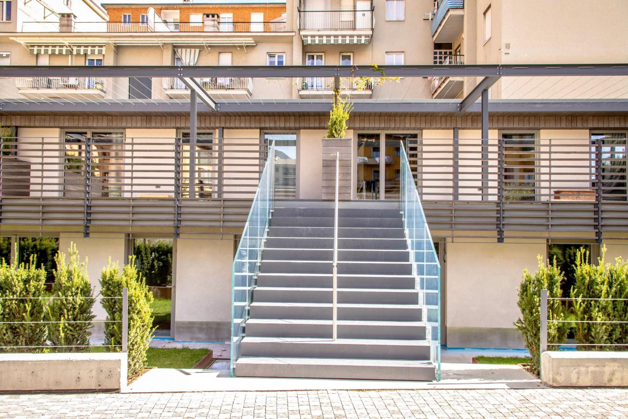 Sui Generis - Aosta Urban Apartments NOVITà STRUTTURA IN APERTURA Extérieur photo