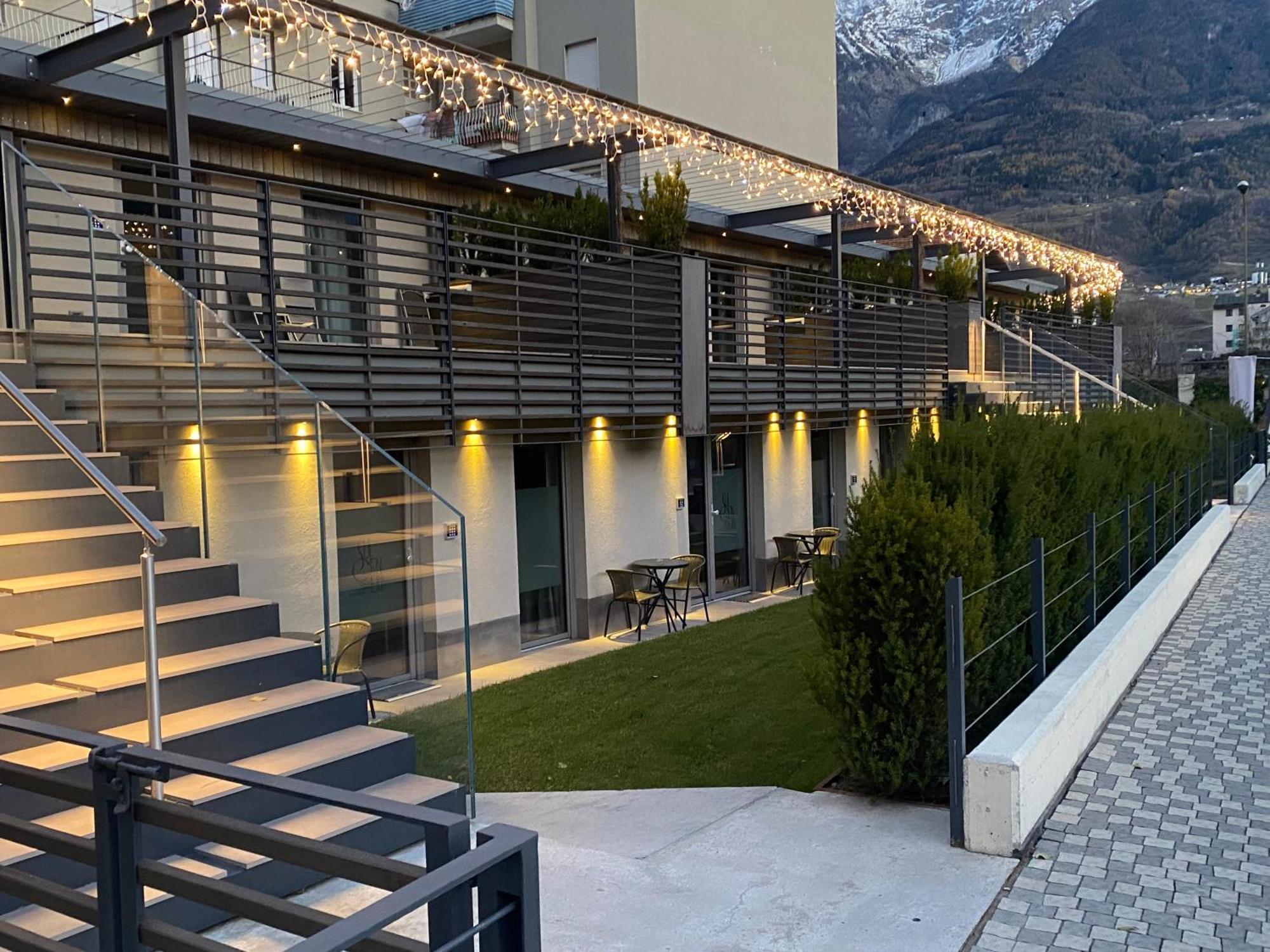 Sui Generis - Aosta Urban Apartments NOVITà STRUTTURA IN APERTURA Extérieur photo