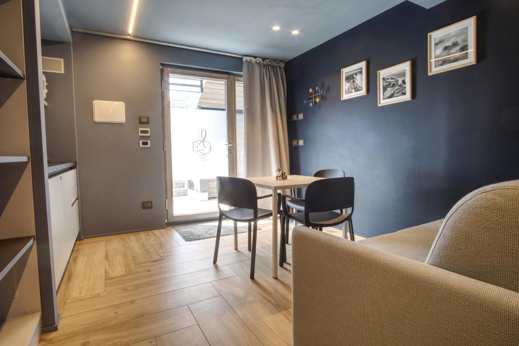 Sui Generis - Aosta Urban Apartments NOVITà STRUTTURA IN APERTURA Extérieur photo